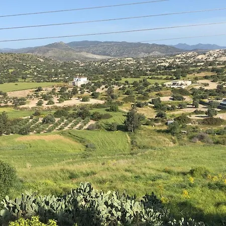 Village With Private Courtyard Appartement *