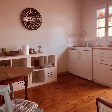 Village With Private Courtyard Appartement