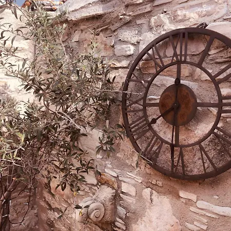 Village With Private Courtyard Pentakomo